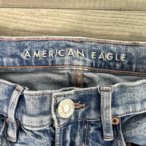 American Eagle Baggy Jeans Straight Leg High Rise Ripped Medium Wash sz 4 - Picture 4 of 8